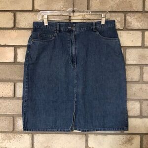 💙💙💙3 for 12$💙💙💙Blue Jean Skirt